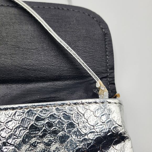 Vtg Silver Mermaid Micro Flap Faux Snake Leather Foldover Clutch Shoulder Bag - Picture 4 of 12
